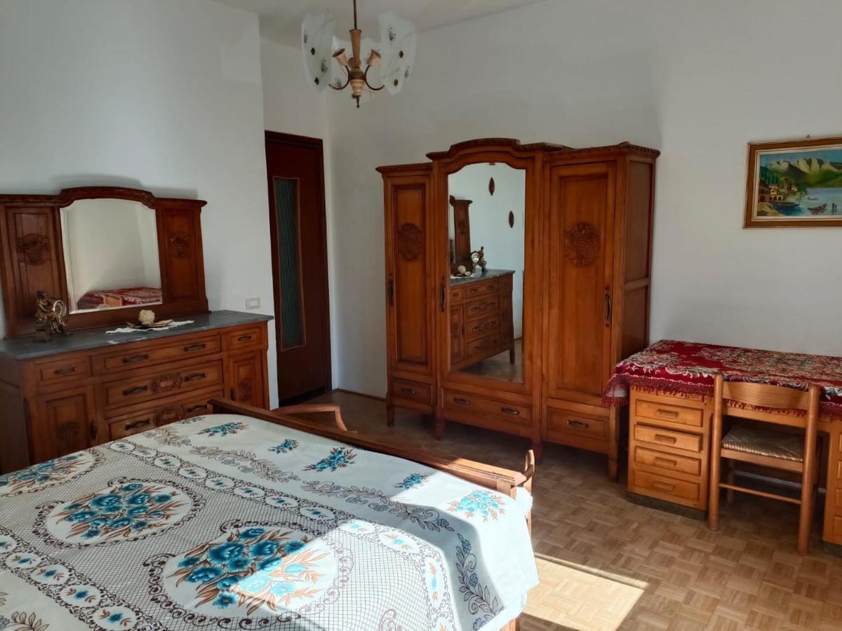 Appartamento Doppi Bagni Sei Posti Letto Viverone Luaran gambar