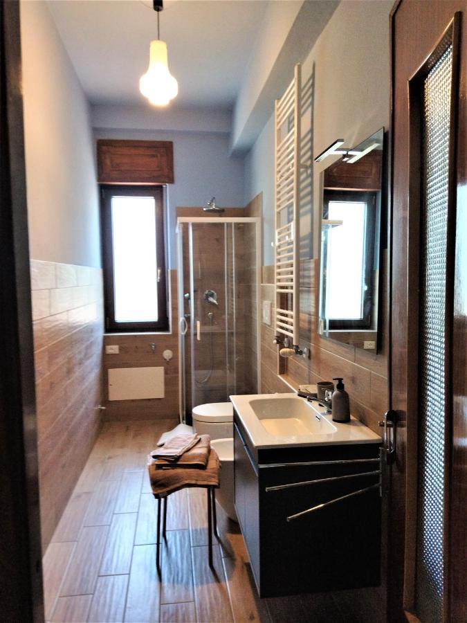 Appartamento Doppi Bagni Sei Posti Letto Viverone Luaran gambar
